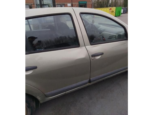 Зеркало электрическое Dacia Sandero 2008 - 2012 года