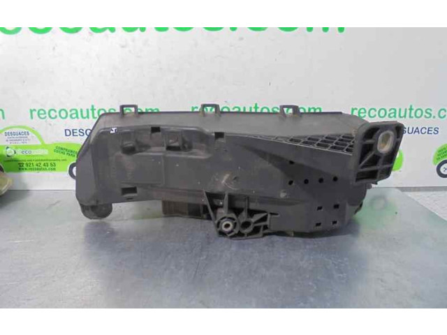 Pojistková skříňka Řídící jednotka BSM 9494210 Volvo S80 2001