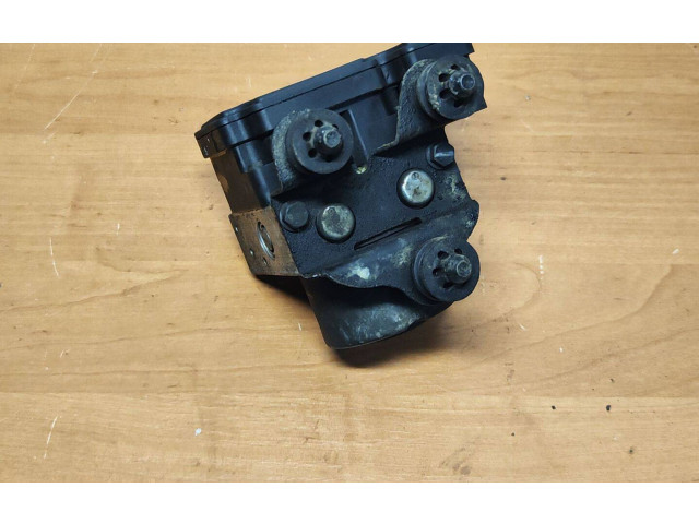 Блок АБС 1K0907379P, 00009496E5   Skoda  Octavia Mk2 (1Z)  2004 - 2013 года