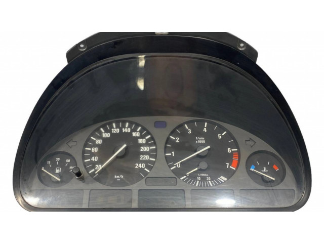 Přístrojová deska BMW 5 E39 2001 8372354, 62118372354