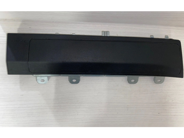 Подушка безопасности для колен 617379600C Mercedes-Benz A W176