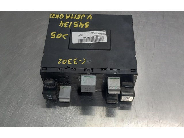 Блок предохранителей Volkswagen Jetta V