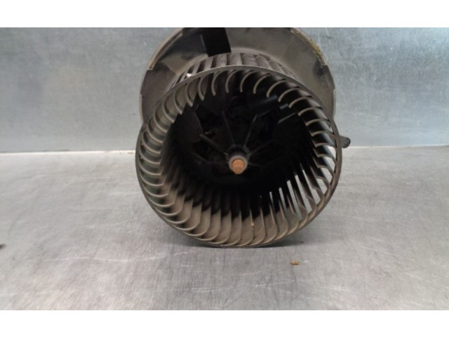 Вентилятор печки    1K1819015C   Volkswagen Golf SportWagen