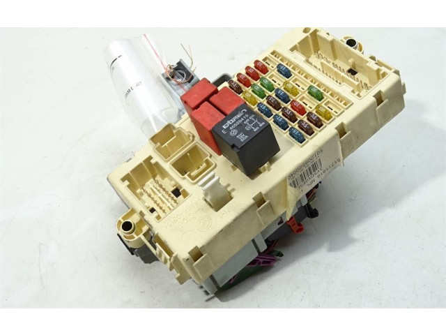 Pojistková skříňka 51711819 Fiat Stilo 2002