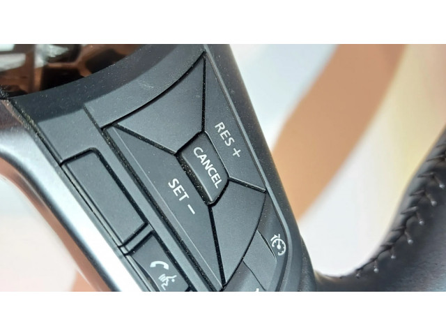 Volant Nissan Qashqai 2018 34267878A, 34267795A