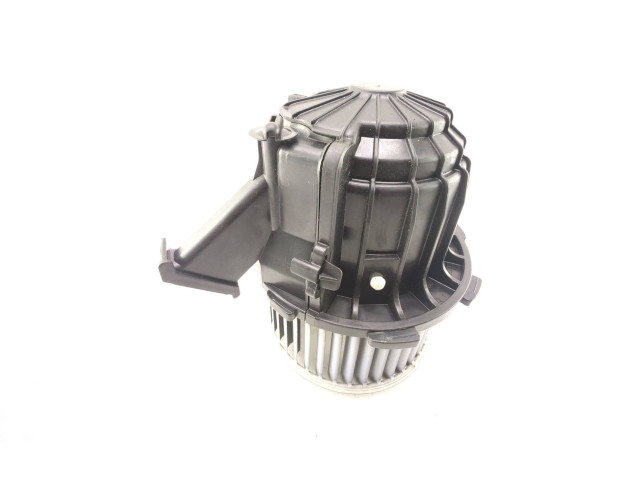 Вентилятор печки    X6553004   Audi A4 Allroad B8