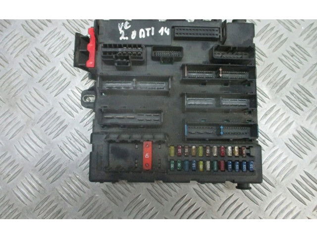 Pojistková skříňka 13170888 Opel Vectra C