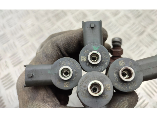 Vstřikovač 0445110524, 2611485630911 Fiat 500L