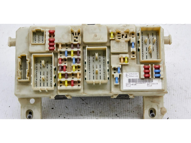 Pojistková skříňka 7M5T14A073, 8M5T14014 Ford Focus 2008