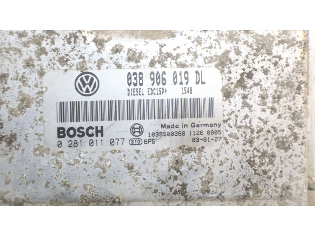 Блок управления двигателем Блок управления 0281011077 Skoda Octavia Mk1 (1U)