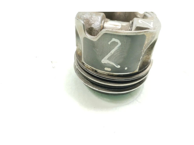 Píst    Audi A8 S8 D3 4E    BVN 