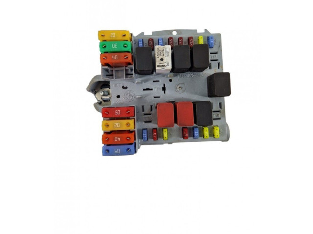 Блок предохранителей 50515271 Alfa Romeo 159 - года