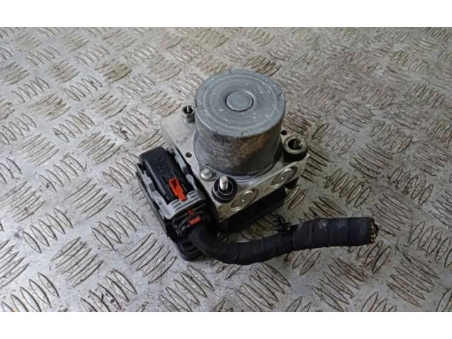 Блок АБС 6C0907379K, 6R0907379BA Skoda Fabia Mk3 (NJ) 2015 - 2021 года