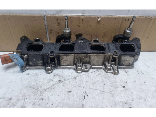 Vstřikovací lišta GK284AHB, 03C906036M   Seat Ibiza IV (6J,6P)     