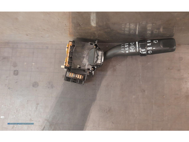 Ручка стеклоочистителей    Suzuki Grand Vitara I