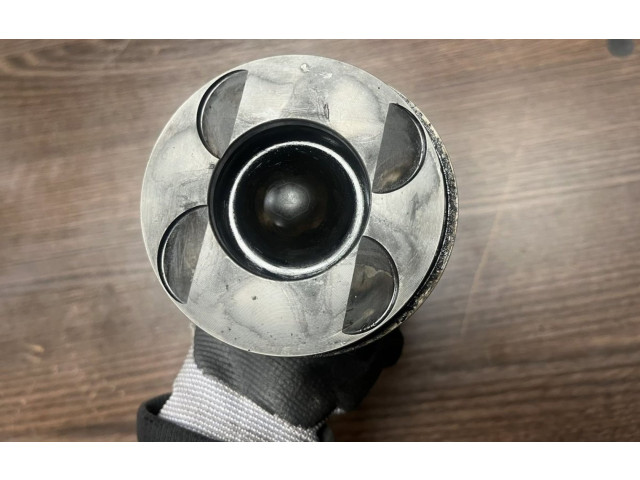 Píst 6460300717, 6460300717 Mercedes-Benz Vito Viano W639 OM646.982