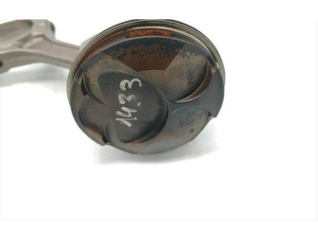 Поршень с шатуном 2AR-FSE Lexus IS III XE30