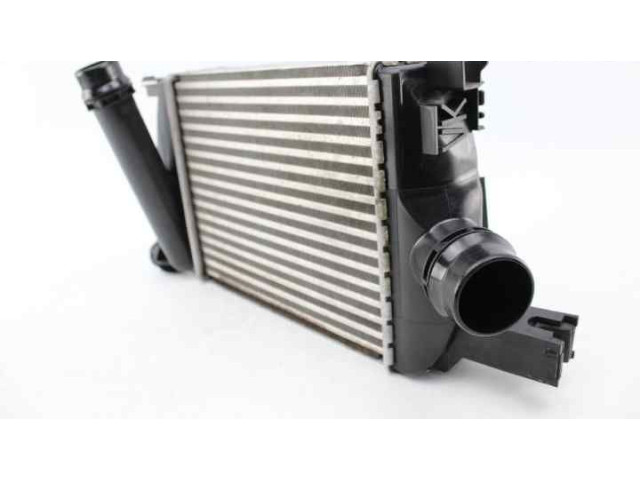 Интеркулер 144967634R Dacia Sandero