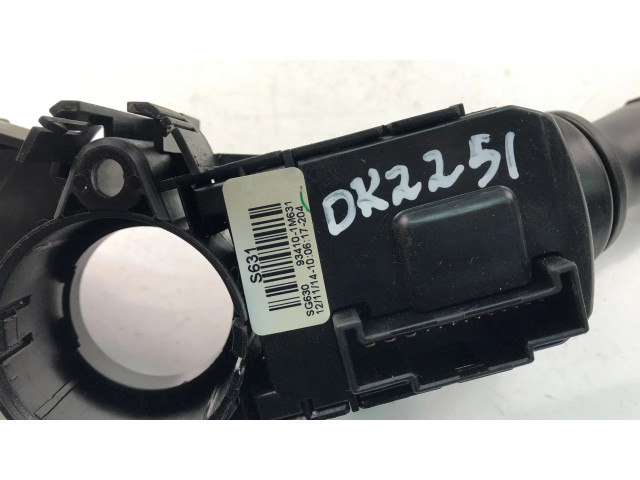 Подрулевой переключатель 3753MA2210   KIA Sportage