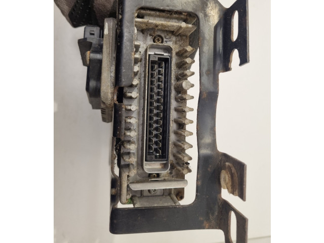 Блок управления двигателя 037906022AR Volkswagen Golf II