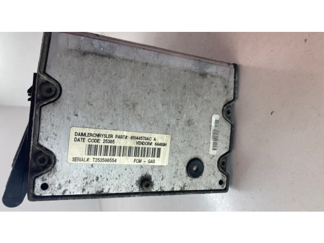 Pojistková skříňka 05144579AC Chrysler Voyager 2006