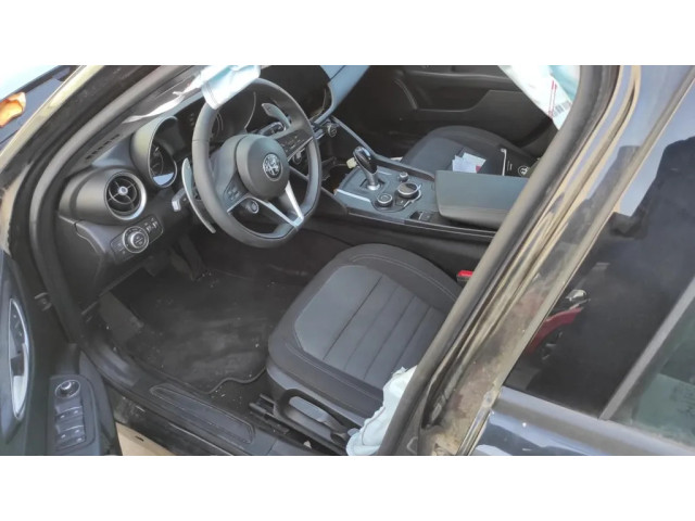  Турбина Alfa Romeo Giulia 2.1 SLV46338376         