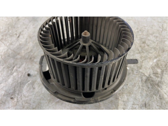 Вентилятор печки    1k1820015, F983228m   Audi A3 S3 8P