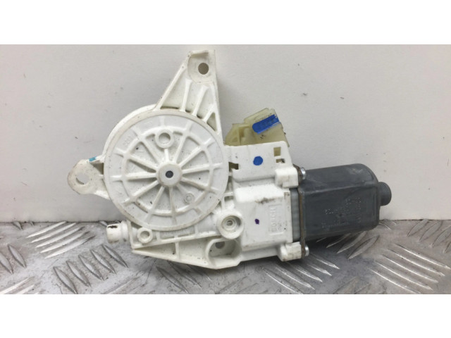 Передний двигатель механизма для подъема окон