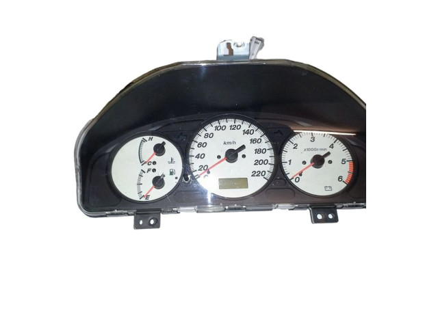 Панель приборов Mazda Premacy