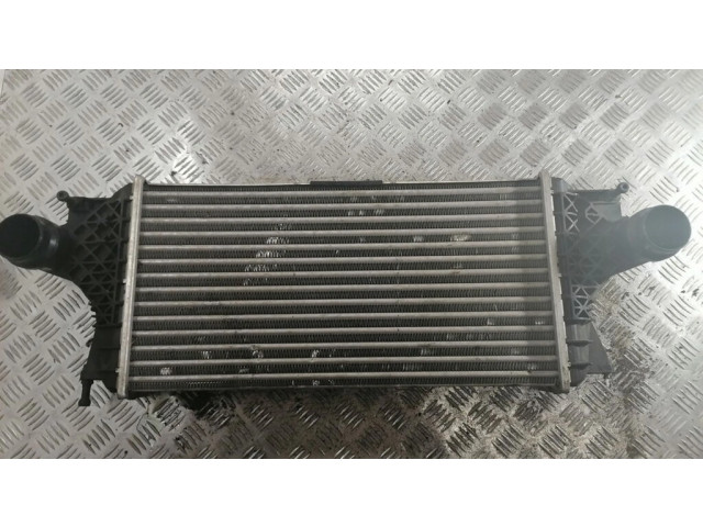 Интеркулер A0995002800 Mercedes-Benz ML W164 3.0