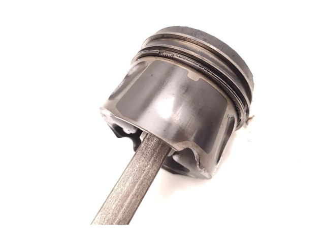 Поршень с шатуном 306DT(AJTDV6) 306DT Jaguar XF