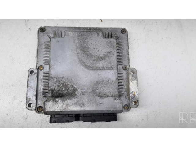 Řídící jednotka 0281010290, P04727661AD Chrysler Voyager 2006