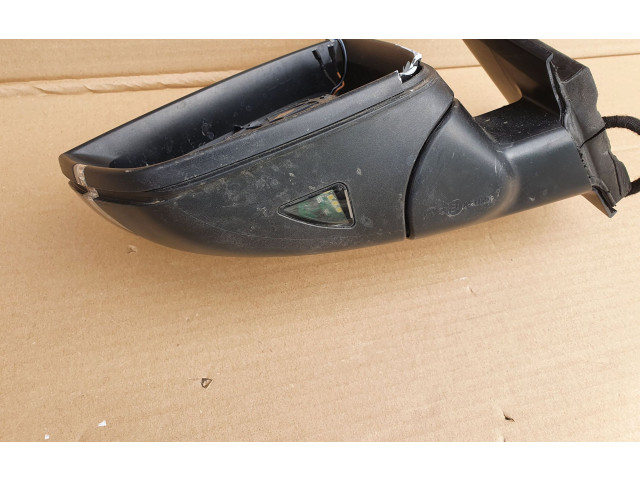 Зеркало электрическое        Skoda Karoq  2017 -  года   