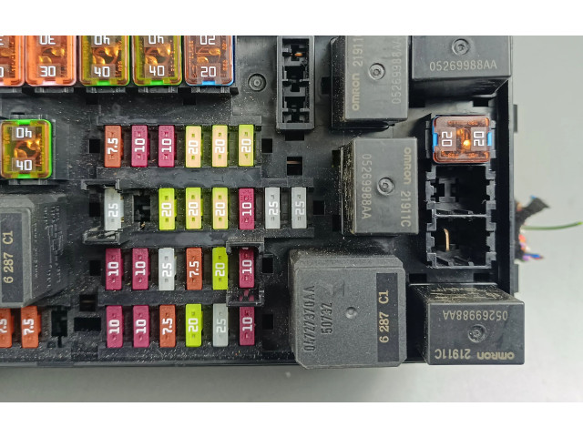 Блок предохранителей 670036452 Maserati Quattroporte