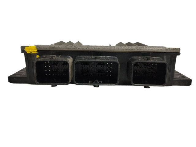 Блок управления двигателя 8201002106, 8201023847 Dacia Logan Pick-Up