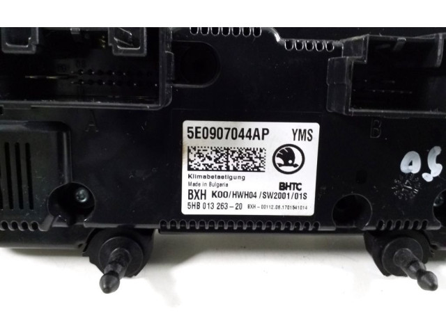 Модуль блока управления кондиционером 5E0907044AP Skoda Octavia Mk3 (5E)