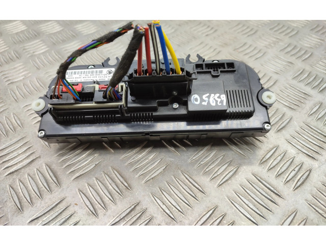 Блок управления климат-контролем 3T0820047AK Skoda Yeti (5L)