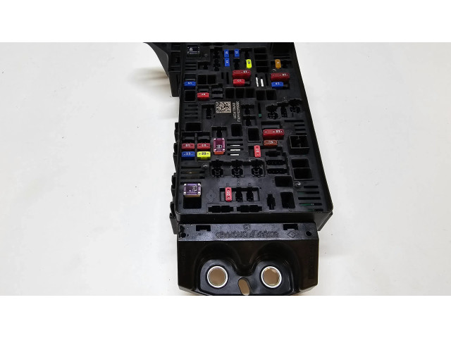 Блок предохранителей 68347016AD   Jeep Grand Cherokee WL    