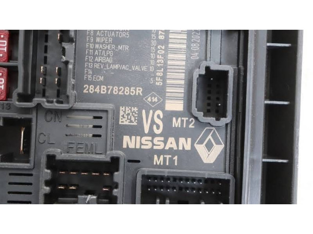 Блок предохранителей 284B78285R Renault Clio V