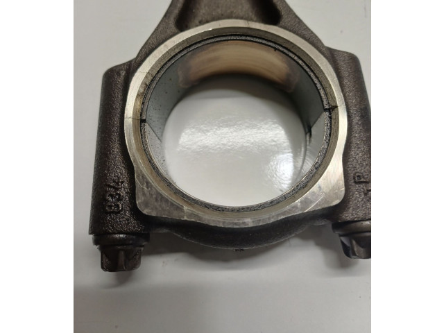 Шатун 12R0 BMW 1 F20 F21