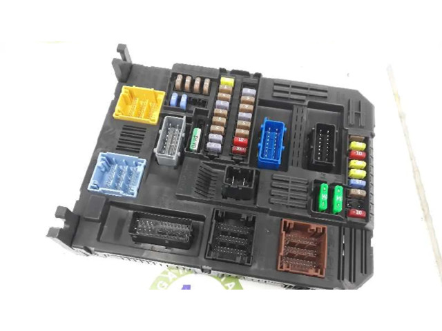 Блок предохранителей 981985128000 Citroen C4 SpaceTourer