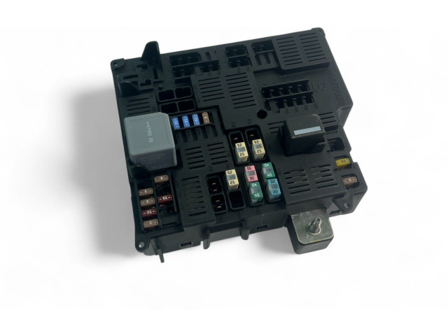 Pojistková skříňka 31473570 Volvo XC60 2015