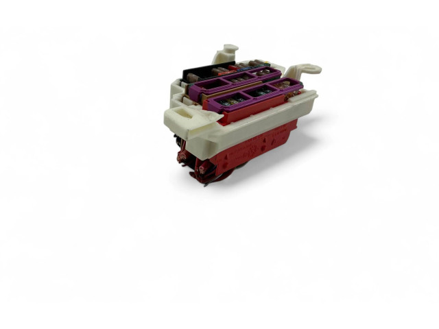 Pojistková skříňka 4F1941824B Audi A6 S6 C7 4G 2016