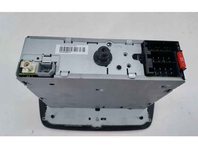 Радио/ проигрыватель CD/DVD / навигация 0520465460   Opel Combo 