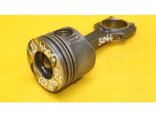 Píst Mercedes-Benz E W211