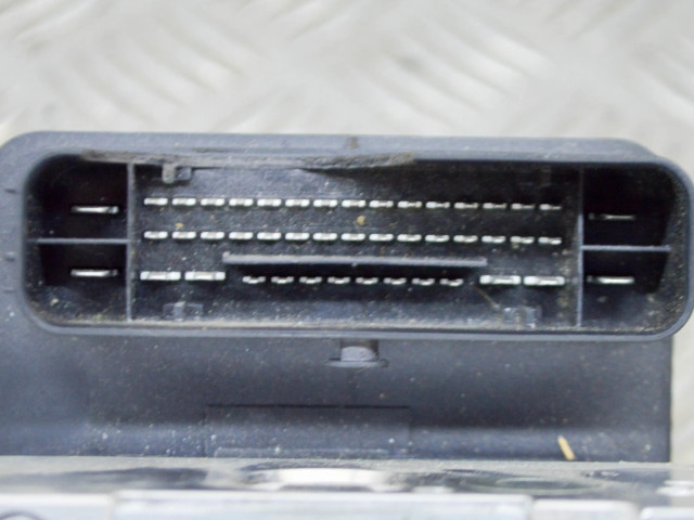 Jednotka ABS 6885280, 6885279 BMW X1 F48 F49 2016