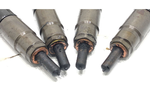 Комплект форсунок 228363983 Skoda Octavia Mk3 (5E)