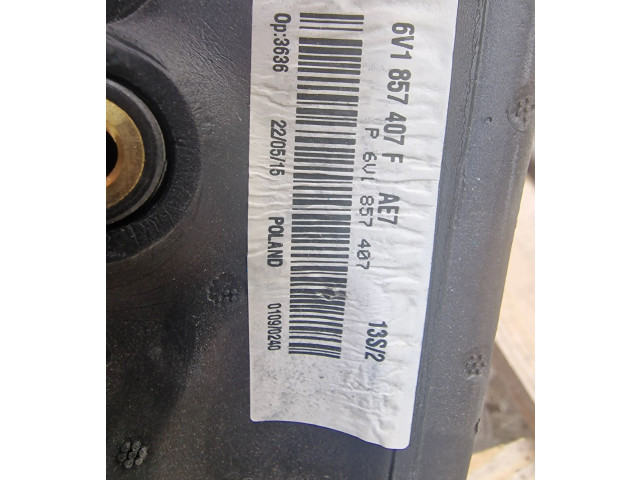 Зеркало электрическое Skoda Fabia Mk3 (NJ) 2015 - 2021 года