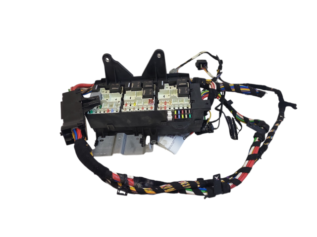 Блок предохранителей GX7314C445AA, 24112015 Jaguar XE