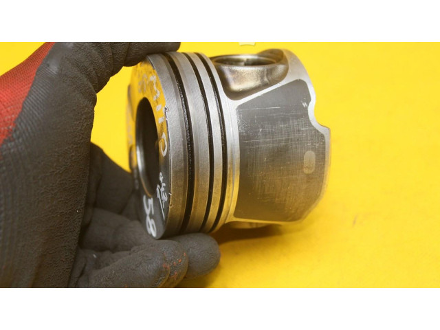 Píst Alfa Romeo Mito